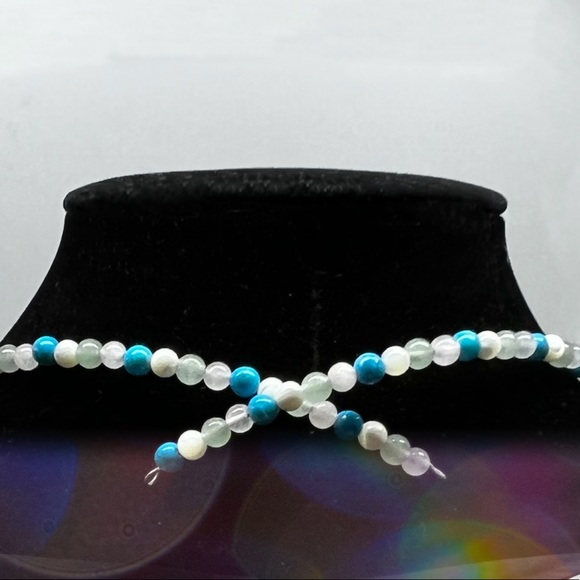 Lee Sands Blue Howlite Heart Pendant Necklace - Picture 4 of 4